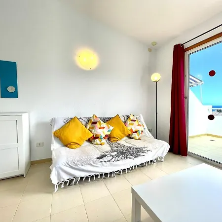 Modern Mp With Wifi, Pool, Beach In Tenerife South Διαμέρισμα *