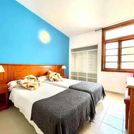 Modern Mp With Wifi, Pool, Beach In Tenerife South Costa Adeje (Tenerife)