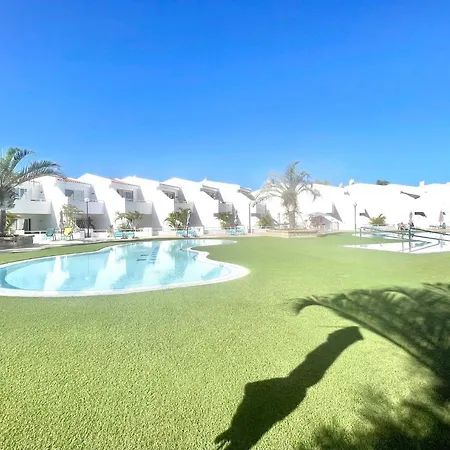 Modern Mp With Wifi, Pool, Beach In Tenerife South Costa Adeje (Tenerife)
