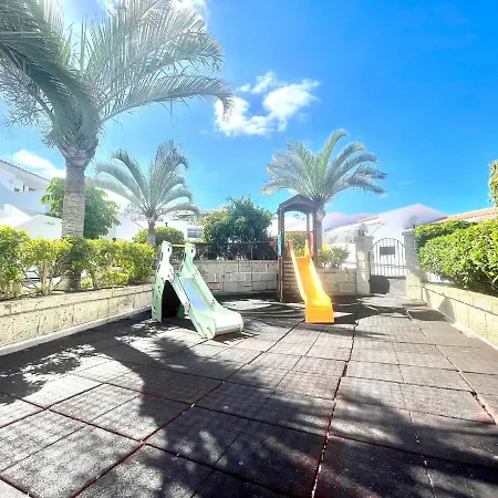 Modern Mp With Wifi, Pool, Beach In Tenerife South